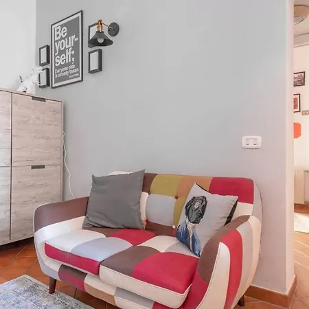Apartment Vlad House, Close The Colosseum Rome