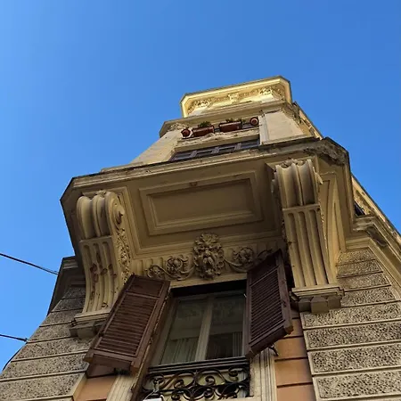 Vlad House, Close The Colosseum Apartment