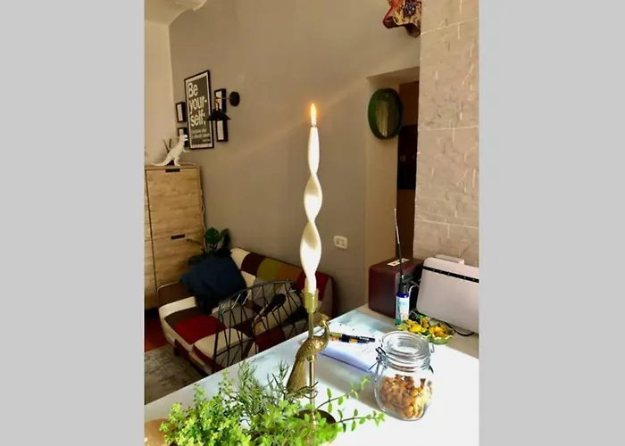 Vlad House, Close The Colosseum