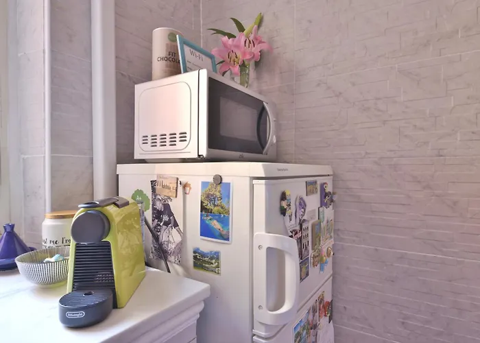 Vlad House, Close The Colosseum *