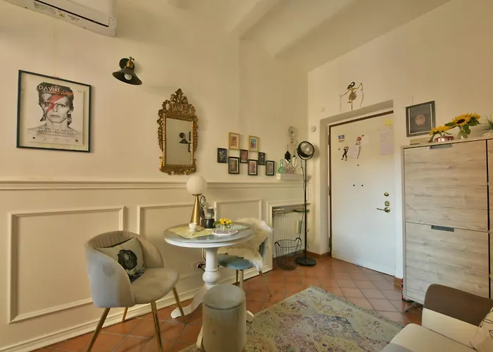 Vlad House, Close The Colosseum Διαμέρισμα